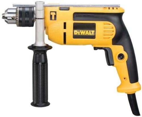 Perceuse à percussion DeWALT DWD024